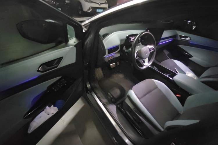 Used Volkswagen ID.4 X 2022 Smart Enjoyment Long-Range Edition Driver Seat