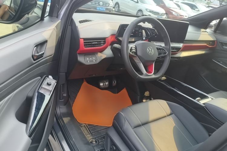 Used Volkswagen ID.4 X 2022 Pure Long-Range Version Driver Seat