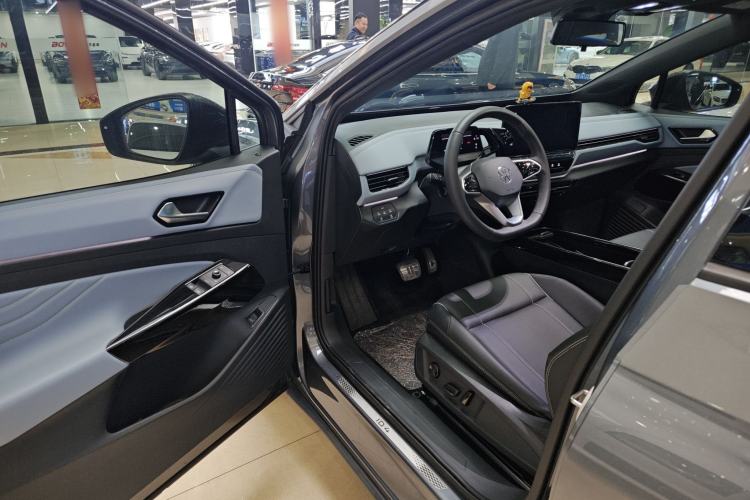 Used Volkswagen ID.4 X 2022 Pure Edition Driver Seat
