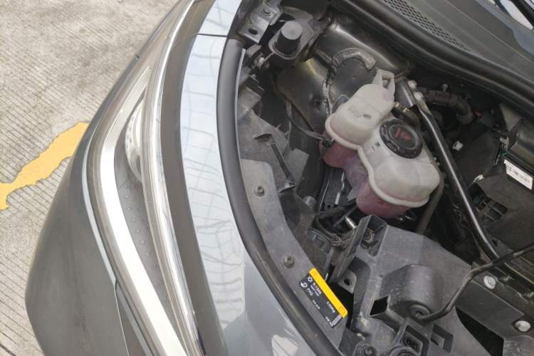 Used Volkswagen ID.4 X 2022 Pure Long-Range Version Engine Bay Right