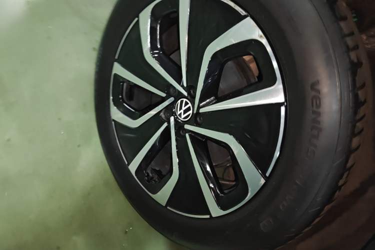 Used Volkswagen ID.4 X 2022 Pure Smart Edition Exterior 5