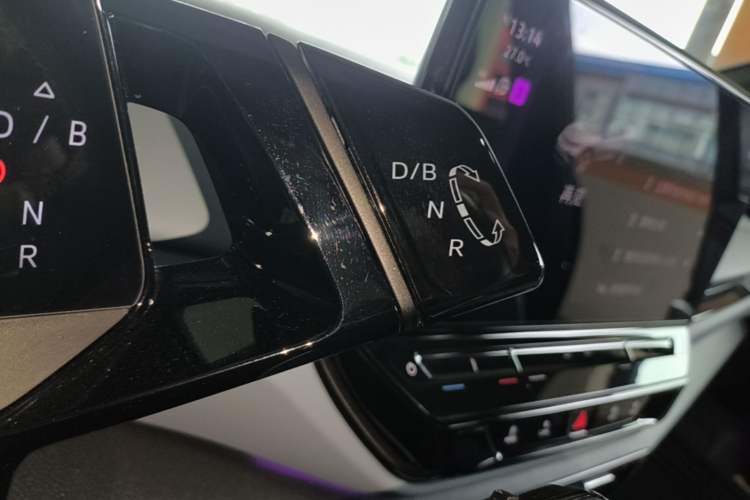 Used Volkswagen ID.4 X 2022 Smart Enjoyment Long-Range Edition Gear Lever