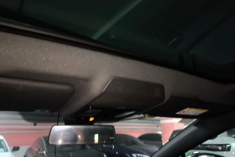 Used Volkswagen ID.4 X 2022 Pure Long-Range Version Headliner