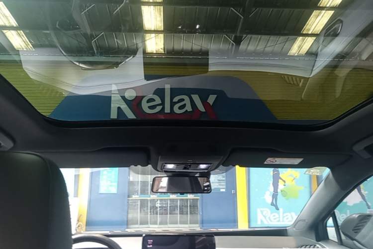 Used Volkswagen ID.4 X 2022 Pure Long-Range Version Headliner