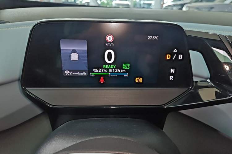 Used Volkswagen ID.4 X 2022 Pure Long-Range Version Instrument Cluster