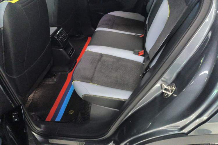 Used Volkswagen ID.4 X 2022 Smart Enjoyment Long-Range Edition Interior 2