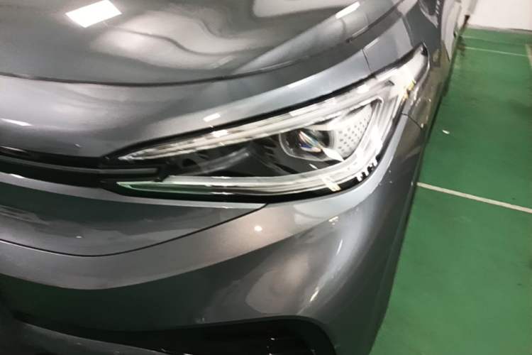 Used Volkswagen ID.4 X 2022 Pure Long-Range Version Left Front Headlight
