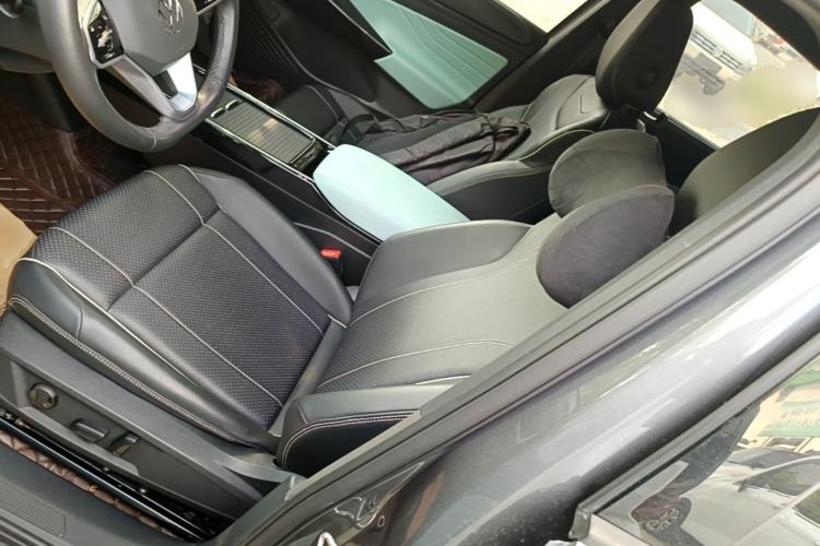 Used Volkswagen ID.4 X 2022 Pure Edition Left Front Seat