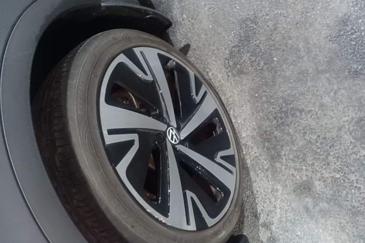 Used Volkswagen ID.4 X 2022 Intelligent Long-Range Version Left Front Wheel Hub