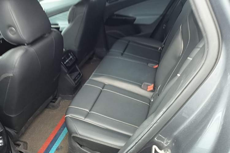 Used Volkswagen ID.4 X 2022 Pure Long-Range Version Left Rear Seat