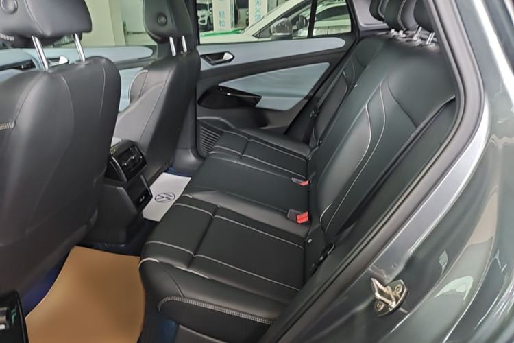 Used Volkswagen ID.4 X 2022 Pure Long-Range Version Left Rear Seat