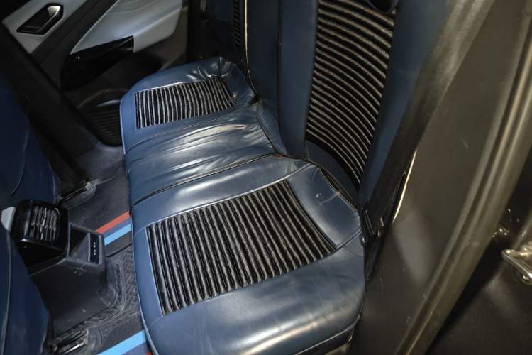 Used Volkswagen ID.4 X 2022 Pure Long-Range Version Left Rear Seat