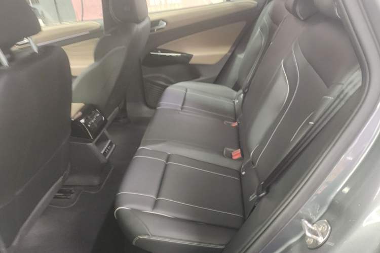 Used Volkswagen ID.4 X 2022 Pure Long-Range Version Left Rear Seat
