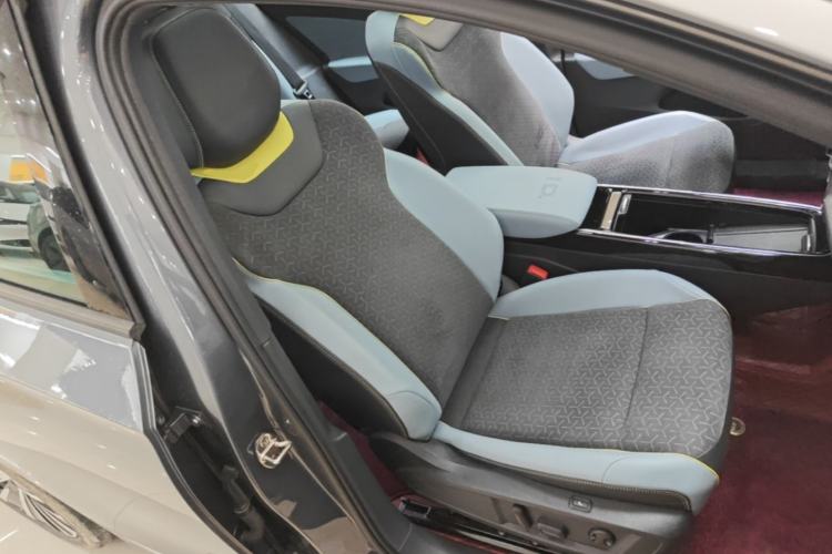 Used Volkswagen ID.4 X 2022 Smart Enjoyment Long-Range Edition Right Front Seat