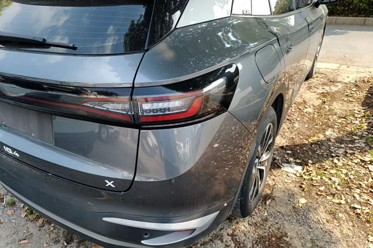 Used Volkswagen ID.4 X 2022 Pure Edition Right Rear Taillight