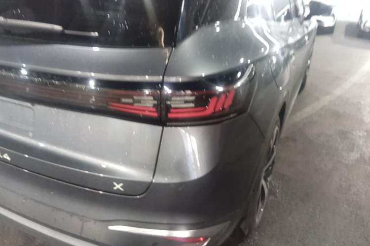 Used Volkswagen ID.4 X 2022 Intelligent Long-Range Version Right Rear Taillight