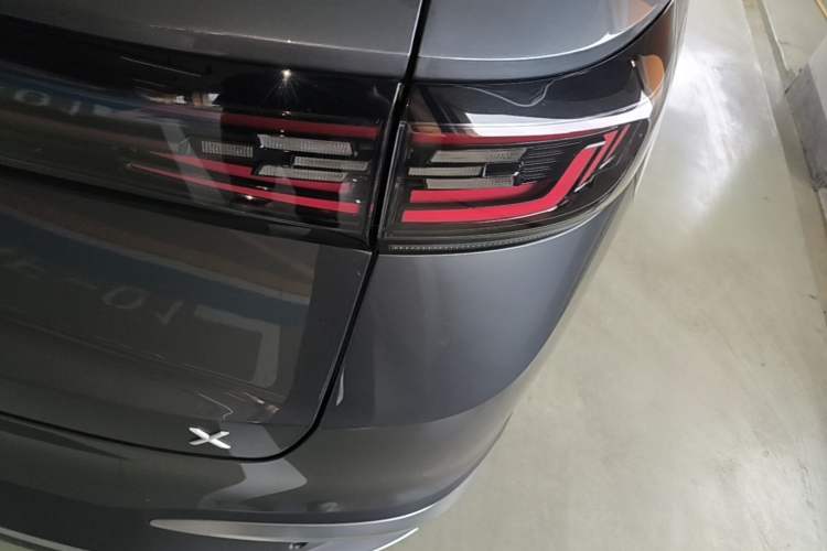 Used Volkswagen ID.4 X 2022 Smart Enjoyment Long-Range Edition Right Rear Taillight