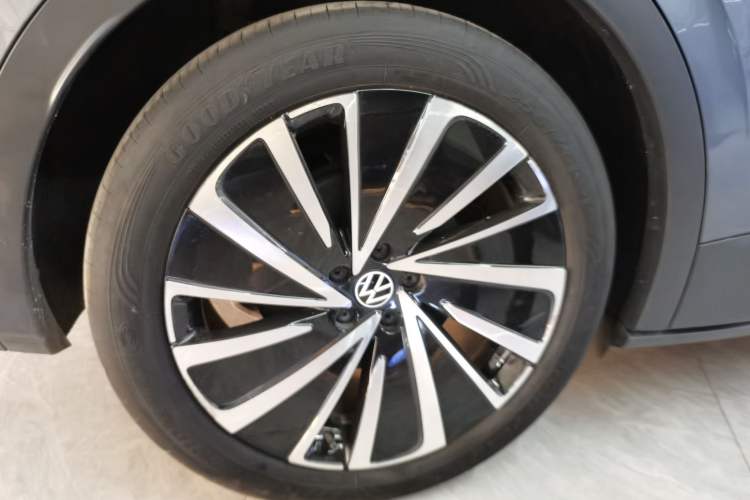 Used Volkswagen ID.4 X 2022 Intelligent Long-Range Version Right Rear Wheel Hub