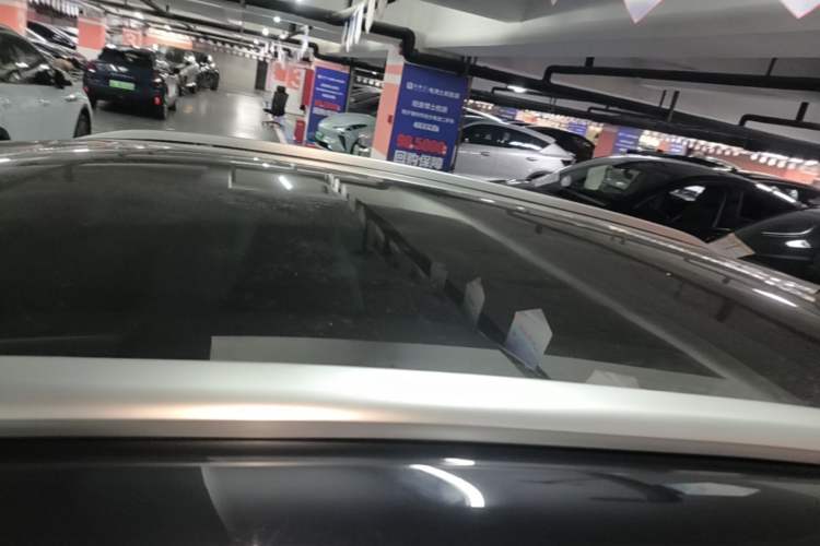 Used Volkswagen ID.4 X 2022 Pure Long-Range Version Roof