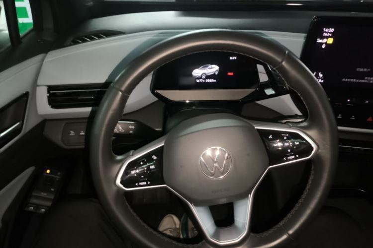 Used Volkswagen ID.4 X 2022 Pure Long-Range Version Steering Wheel