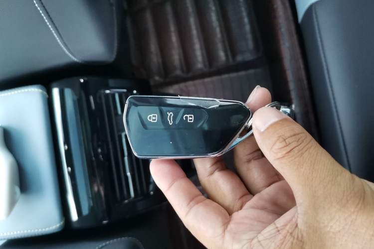 Used Volkswagen ID.4 X 2022 Intelligent Long-Range Version Vehicle Key