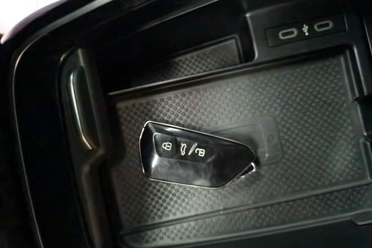 Used Volkswagen ID.4 X 2022 Intelligent Long-Range Version Vehicle Key