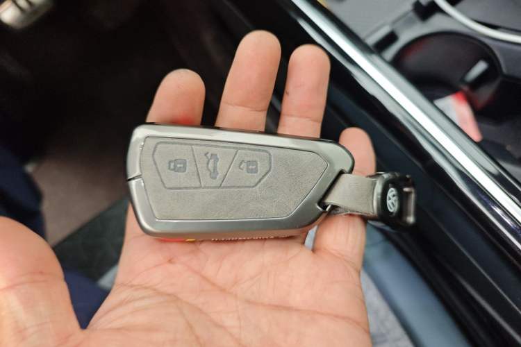 Used Volkswagen ID.4 X 2022 Smart Enjoyment Long-Range Edition Vehicle Key