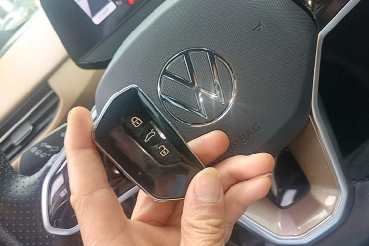Used Volkswagen ID.4 X 2022 Pure Long-Range Version Vehicle Key