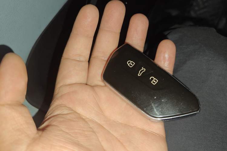 Used Volkswagen ID.4 X 2022 Pure Long-Range Version Vehicle Key