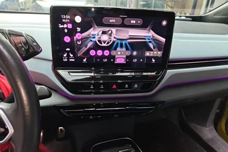 Used Volkswagen ID.4 X 2022 Smart Enjoyment Long-Range Edition Audio And AC Panel