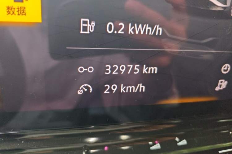Used Volkswagen ID.4 X 2022 Pure Smart Edition Odometer Close Up