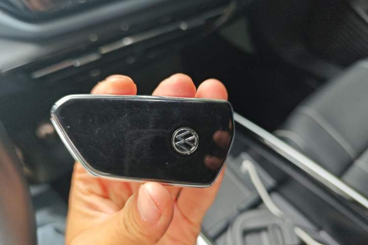 Used Volkswagen ID.4 X 2022 Pure Smart Edition Vehicle Key