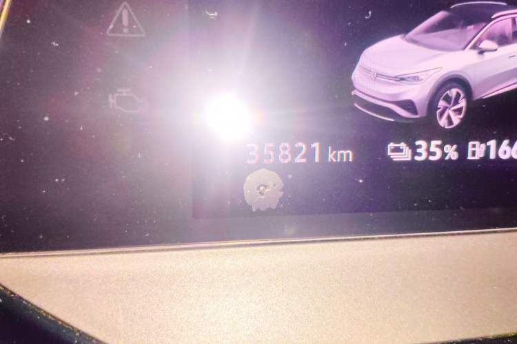 Used Volkswagen ID.4 X 2022 Smart Enjoyment Long-Range Edition Odometer Close Up