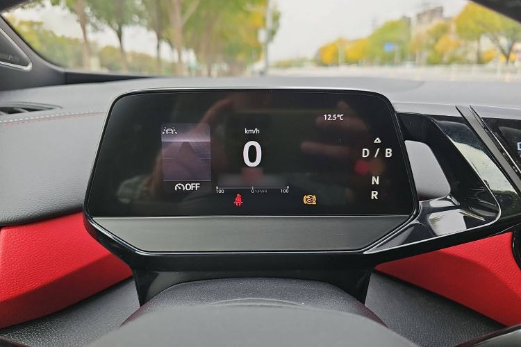 Used Volkswagen ID.4 X 2022 Kinergy Four-Wheel Drive Edition Instrument Cluster