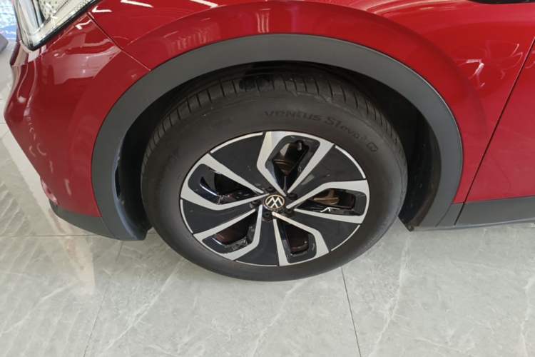 Used Volkswagen ID.4 X 2022 Pure Edition Left Front Wheel Hub