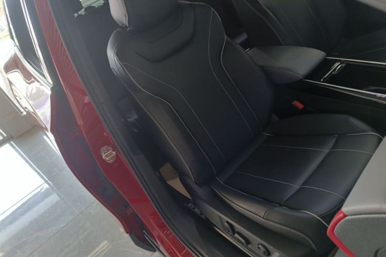 Used Volkswagen ID.4 X 2022 Pure Edition Right Front Seat