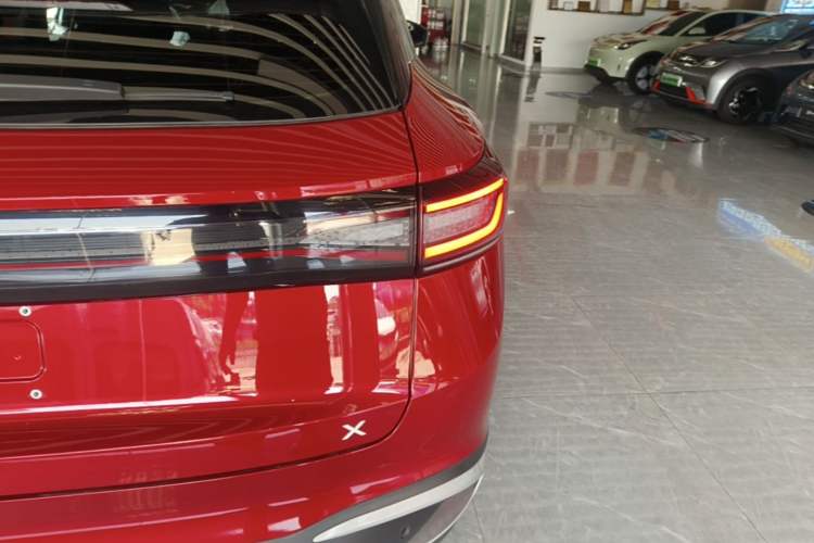 Used Volkswagen ID.4 X 2022 Pure Edition Right Rear Taillight