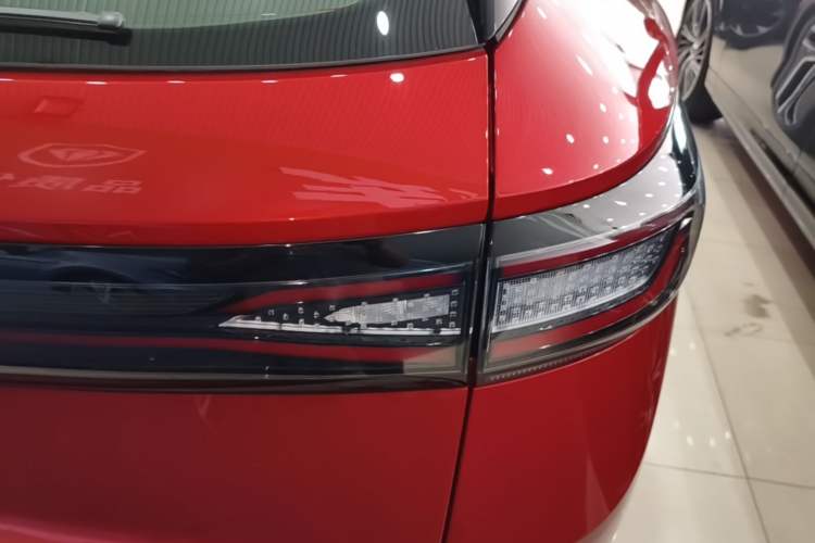 Used Volkswagen ID.4 X 2022 Pure Edition Right Rear Taillight