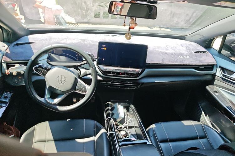 Used Volkswagen ID.4 X 2022 Pure Long-Range Version Center Console