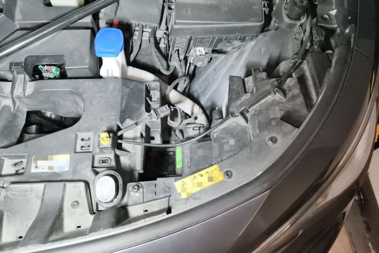 Used Volkswagen ID.4 X 2022 Pure Smart Edition Engine Bay Left