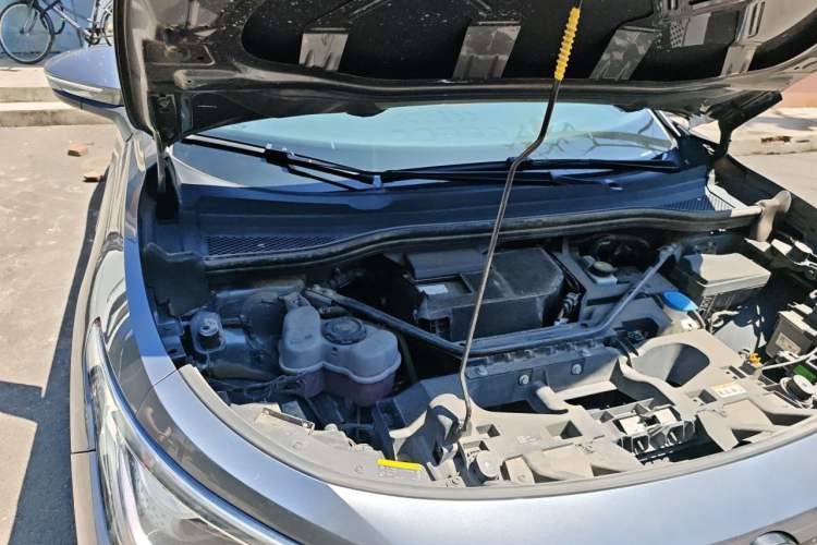 Used Volkswagen ID.4 X 2022 Pure Long-Range Version Engine Bay Right
