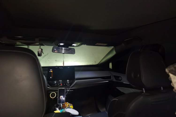 Used Volkswagen ID.4 X 2022 Pure Smart Edition Headliner