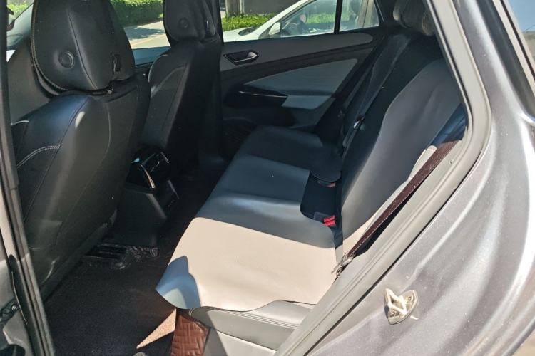 Used Volkswagen ID.4 X 2022 Pure Long-Range Version Left Rear Seat