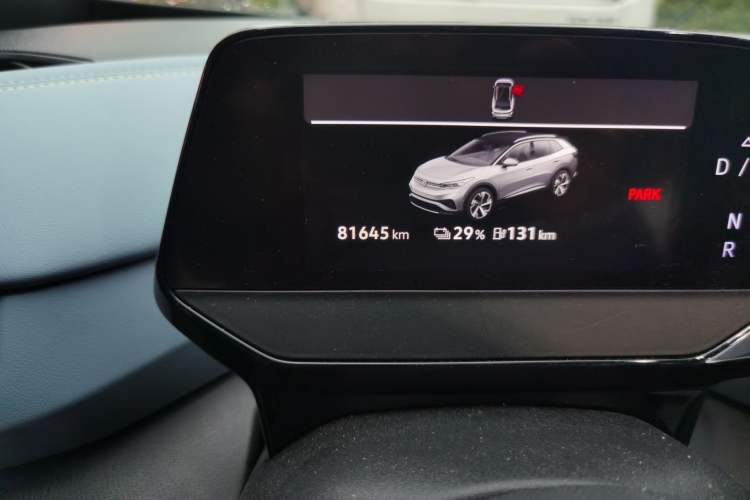 Used Volkswagen ID.4 X 2022 Smart Enjoyment Long-Range Edition Odometer Close Up