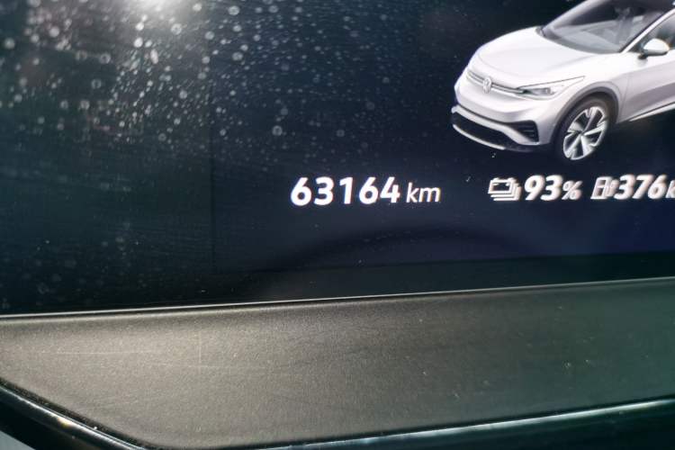 Used Volkswagen ID.4 X 2022 Pure Long-Range Version Odometer Close Up