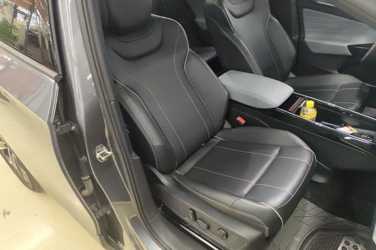 Used Volkswagen ID.4 X 2022 Pure Smart Edition Right Front Seat