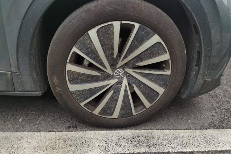 Used Volkswagen ID.4 X 2022 Smart Enjoyment Long-Range Edition Right Front Wheel Hub