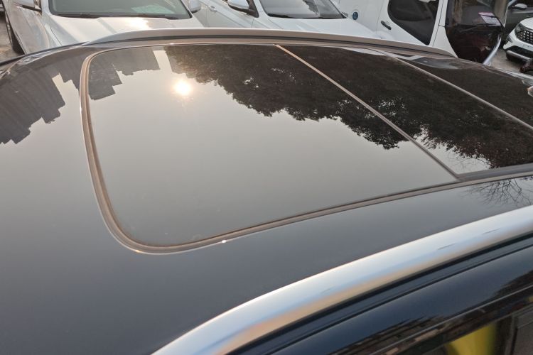 Used Volkswagen ID.4 X 2022 Pure Long-Range Version Roof