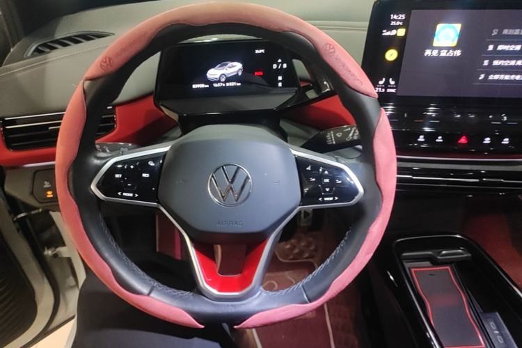 Used Volkswagen ID.4 X 2022 Pure Long-Range Version Steering Wheel