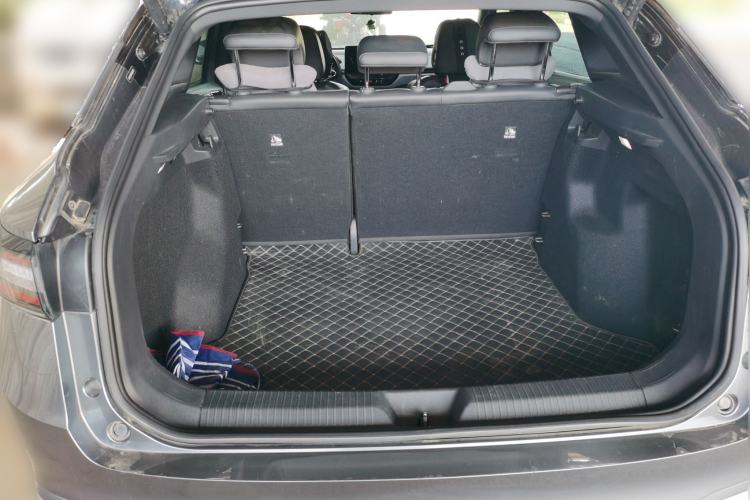 Used Volkswagen ID.4 X 2022 Pure Long-Range Version Trunk